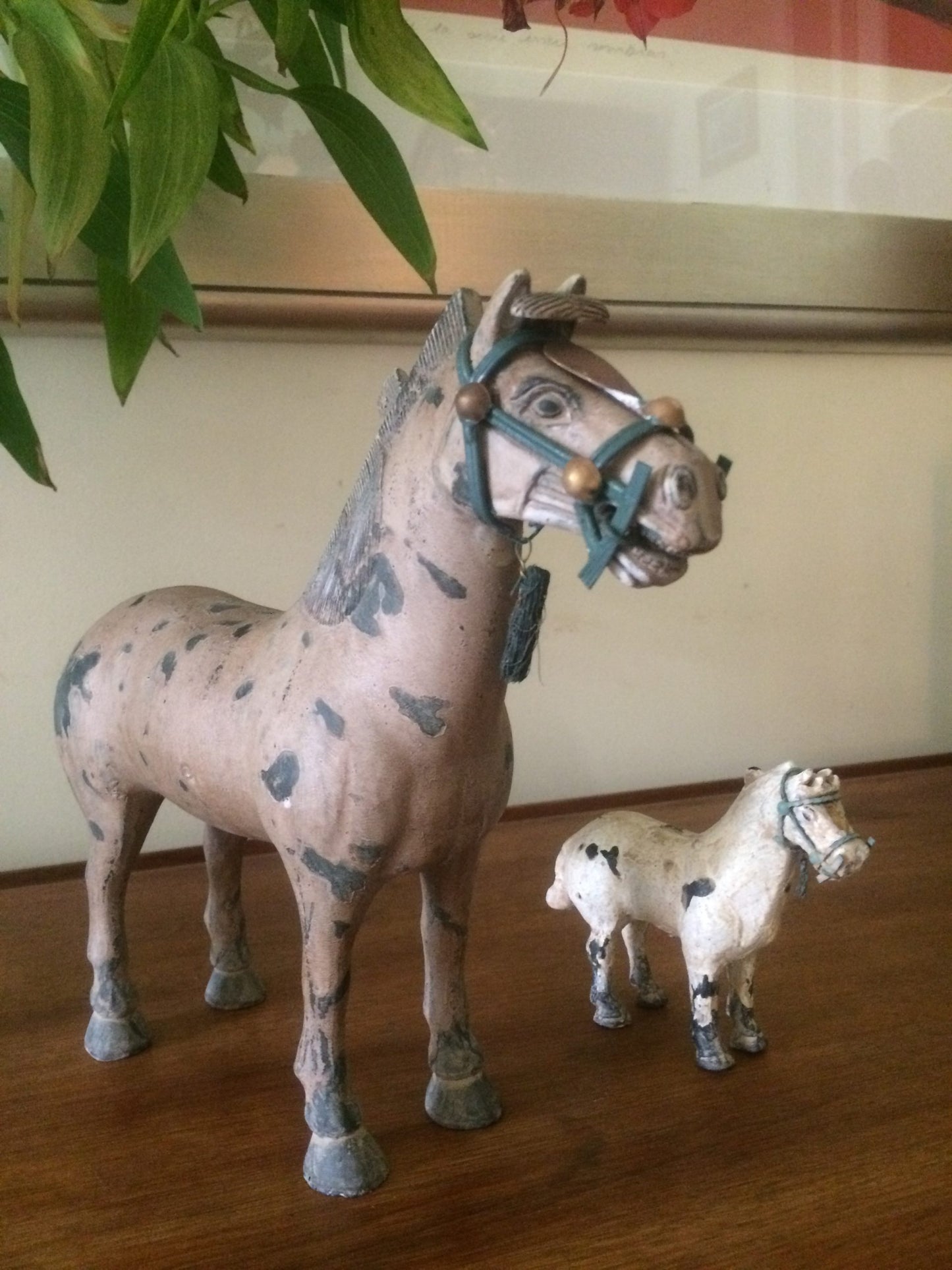 Caballo grande de bronce