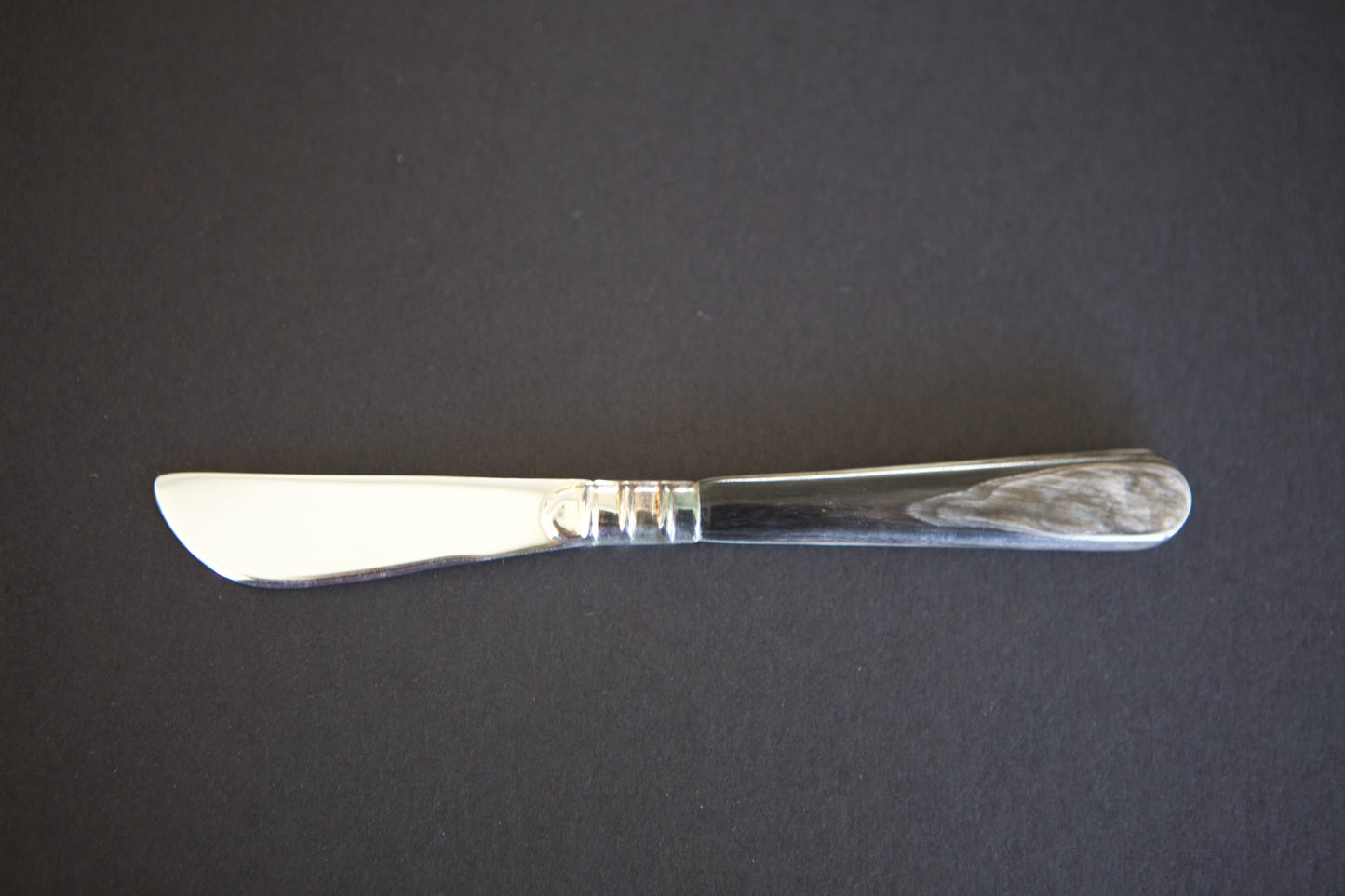 Cuchillo Cuerno y Plaqué mantequilla