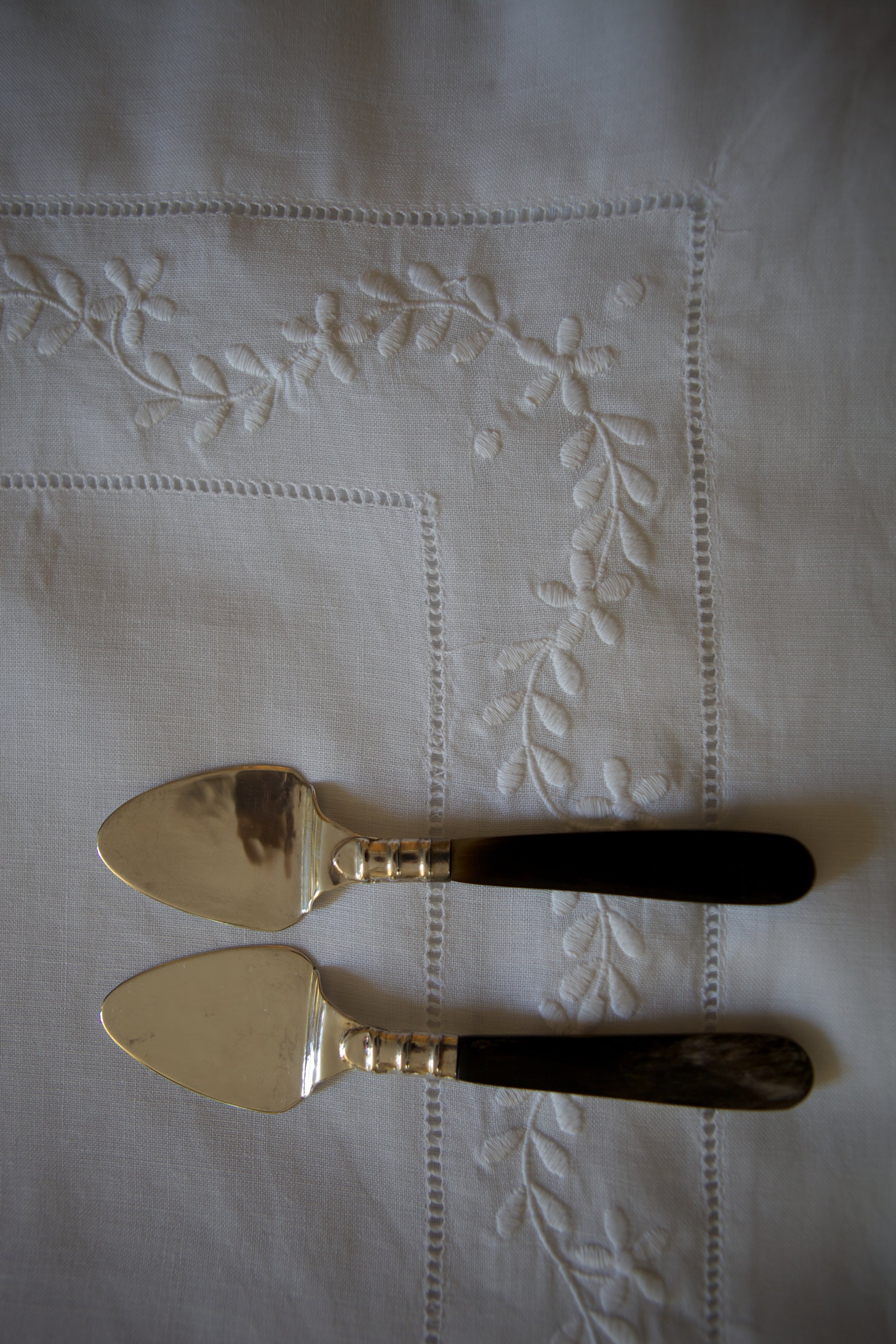 Cuchillo Cuerno y Plaqué tortita